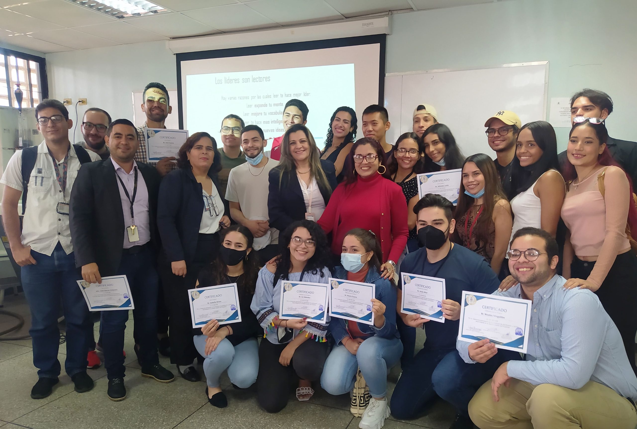 Escuela de ingeniería industrial realiza conferencia “El rol del ingeniero industrial como planificador en la implementación de metodología de planeación y control”