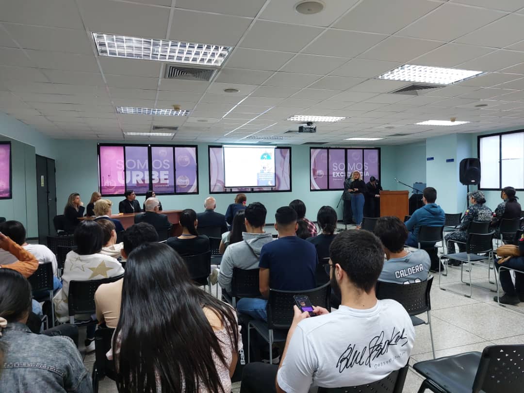 URBE realizó conferencia “Las mujeres y la propiedad intelectual: Acelerar la innovación y la creatividad”