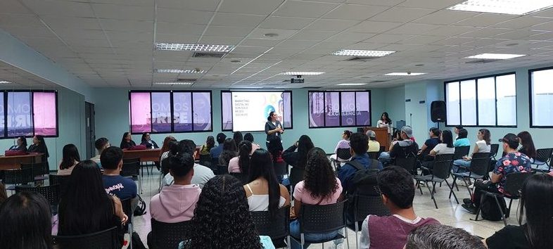 URBE realizó conversatorio “Marketing Digital Para Emprendedores”