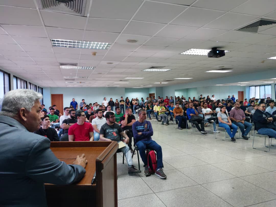 URBE realiza charla de inducción de pasantías