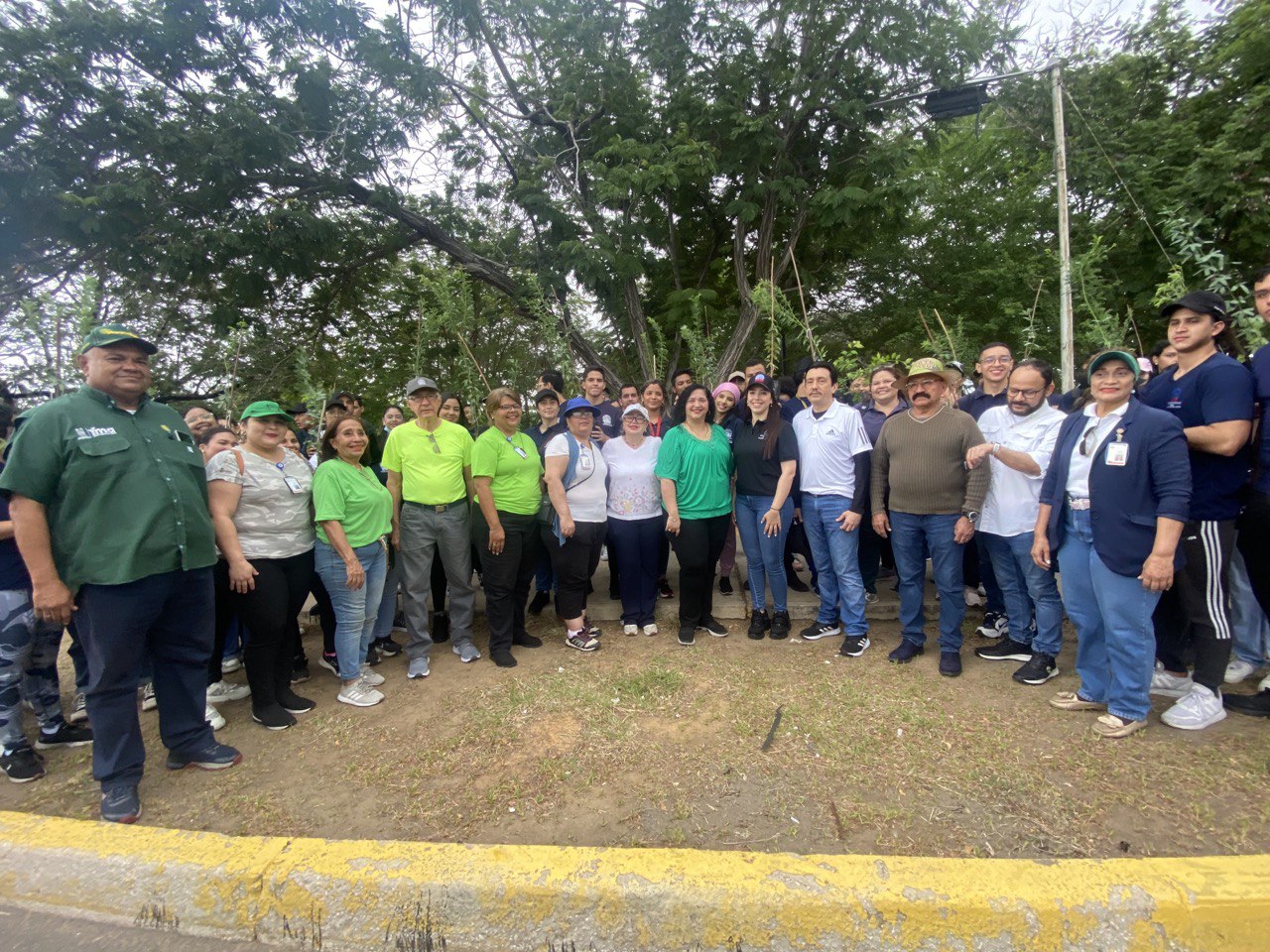 URBE participó con la comunidad en “Cayapa de plantación de cujíes y búcaros”