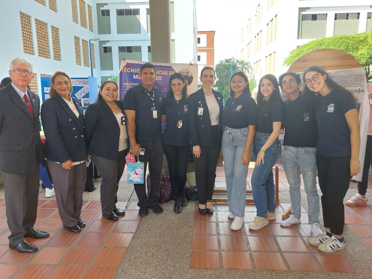 URBE realizó LII Edición de Expo experiencias de Servicios Comunitarios