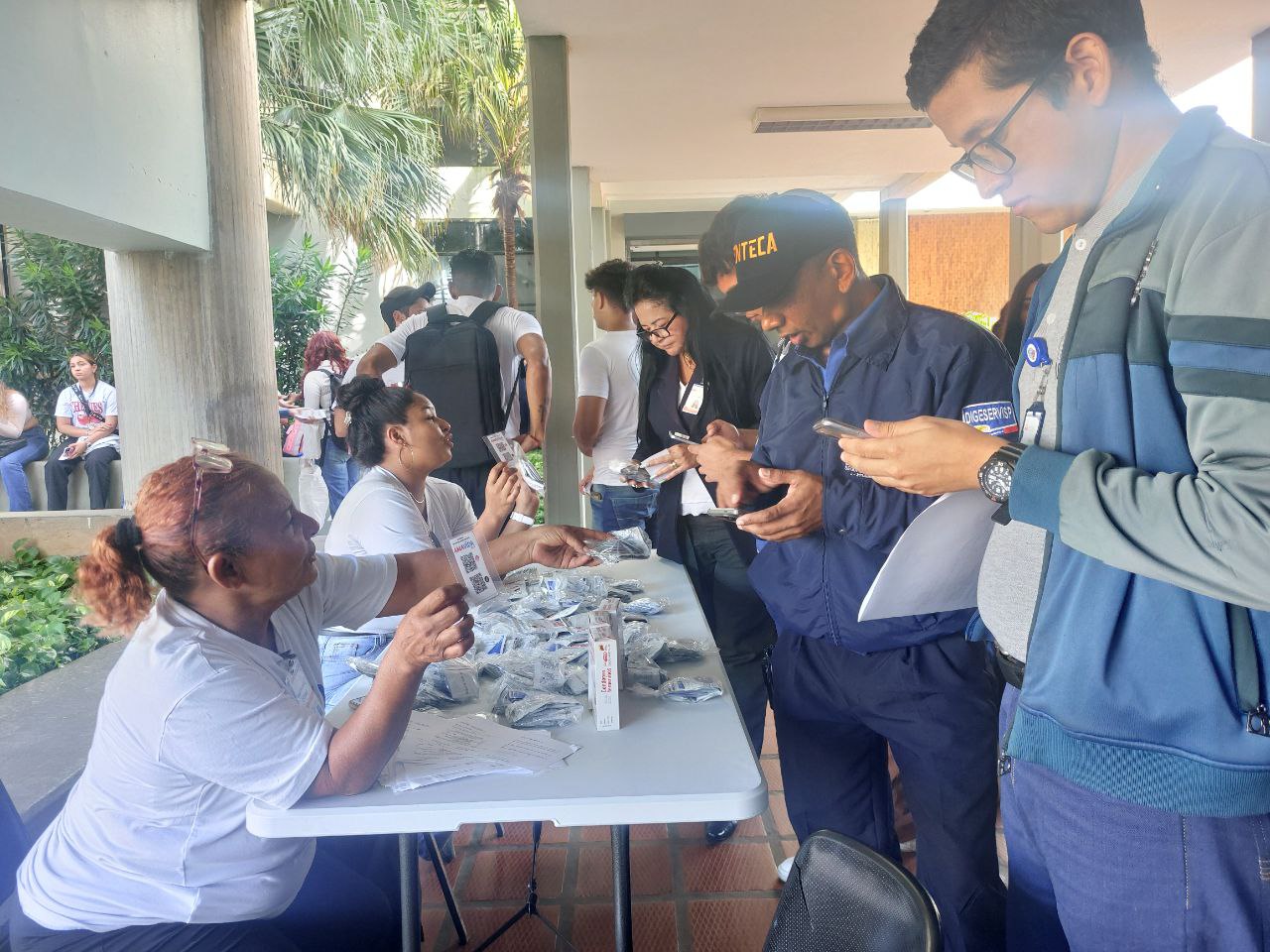 Comunidad de URBE se benefició de jornada integral de salud