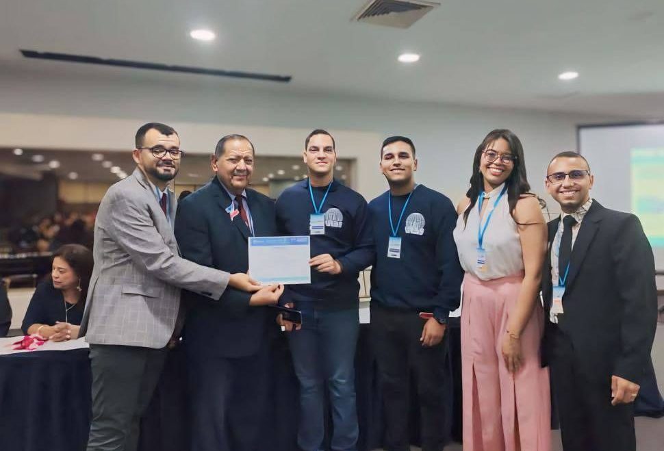 URBE obtiene el primer lugar en el V Encuentro Iberoamericano de Estudiantes de Investigación