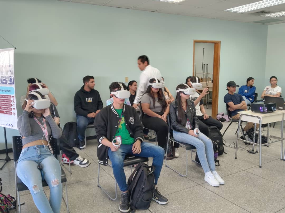 La sala de Metaverso de URBE ofrece una experiencia inmersiva sobre la vida en campos de refugiados
