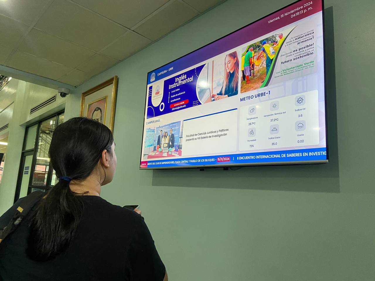 URBE a la vanguardia con nueva cartelera informativa digital