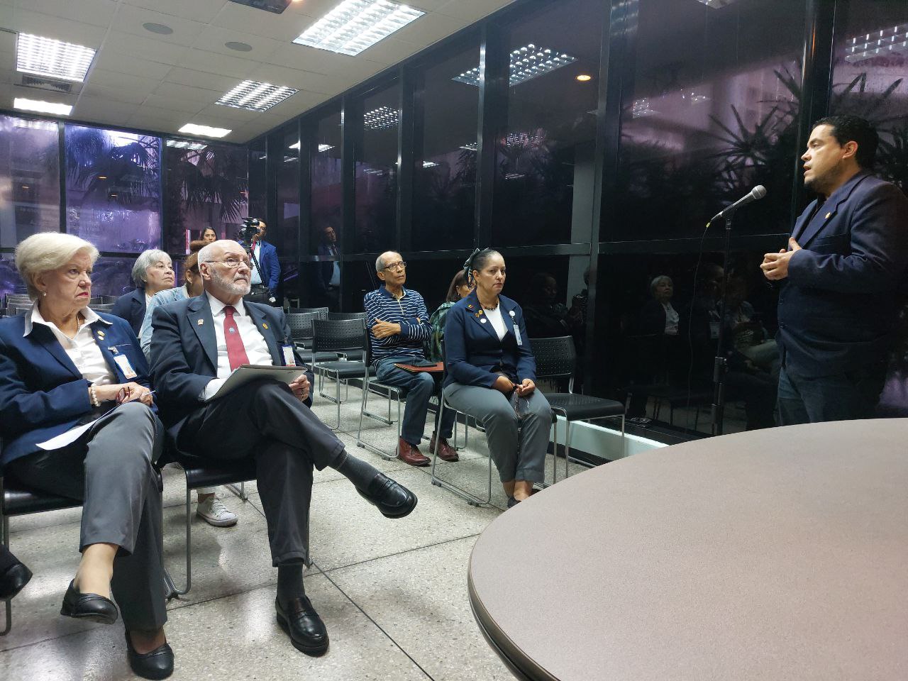 URBE realizó conversatorio sobre el “Potencial para el desarrollo energético sostenible en Venezuela”