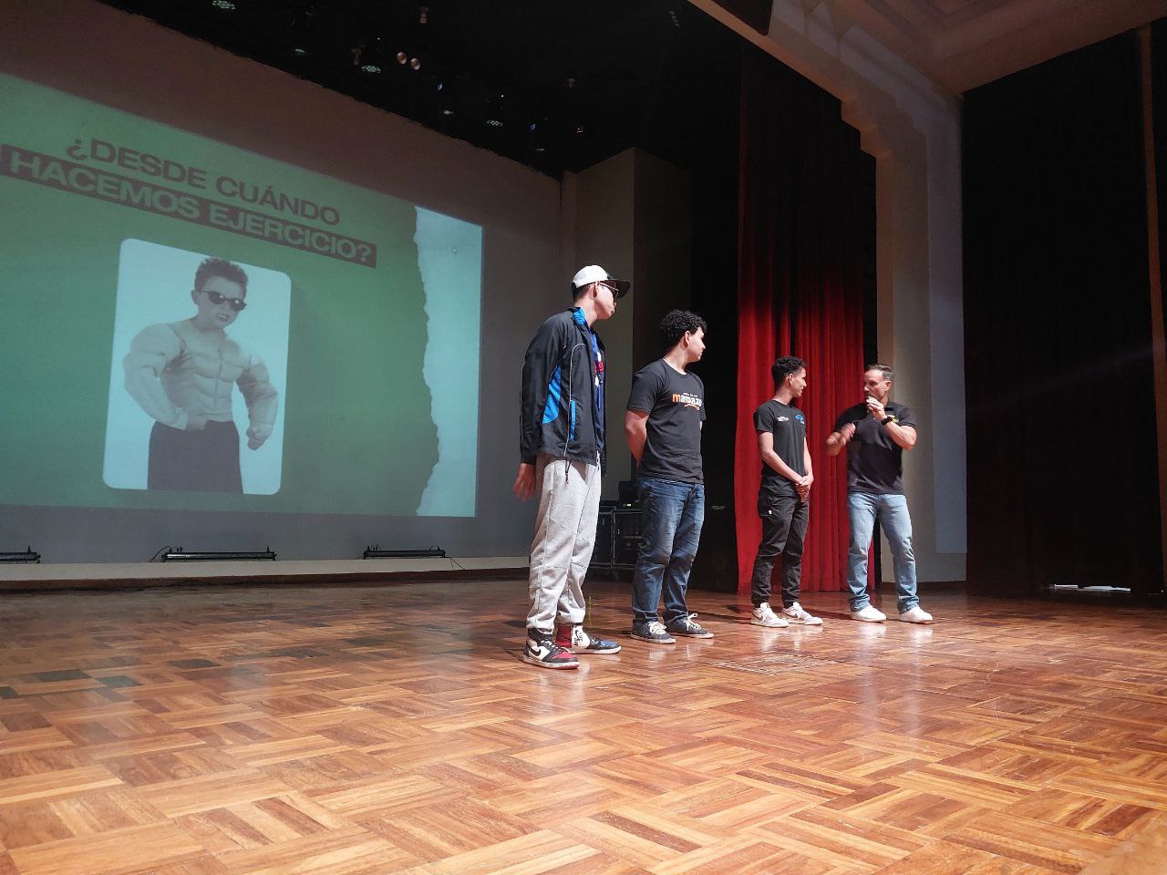 URBE impulsa la salud con charla sobre actividad física y alimentación