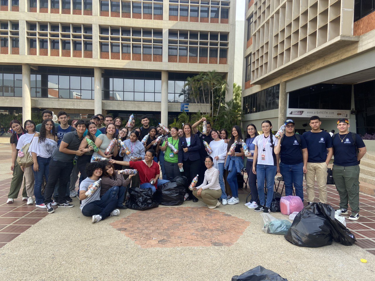 URBE realizó jornada de recolección de plástico