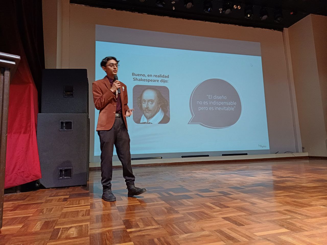 I Feria de Diseño Gráfico Sostenible “Make Way” resaltó la creatividad de los estudiantes