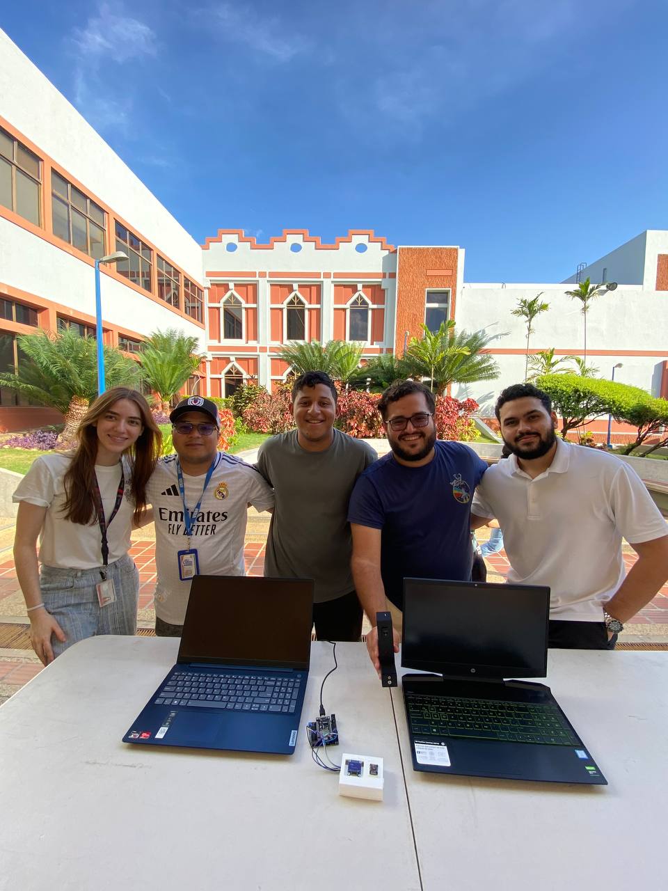 VI Muestra Robótica expuso la innovación y talento de los estudiantes de Ingeniería