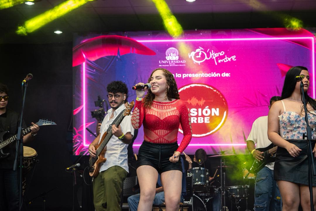 URBE celebra el Día del Estudiante Universitario con el talento multidisciplinario de sus líderes