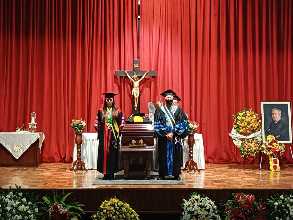 URBE inicia guardia de honor en homenaje al Dr. Oscar Belloso Medina, referente de la educación zuliana