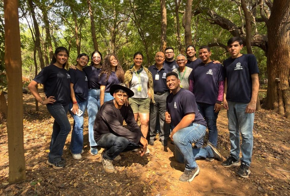 Servicio Comunitario de URBE impulsa la rehabilitación del Jardín Botánico y acciones educativas en el ámbito hospitalario